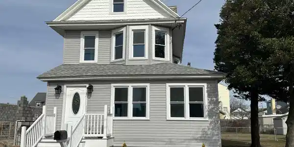 119 W 18th Avenue
