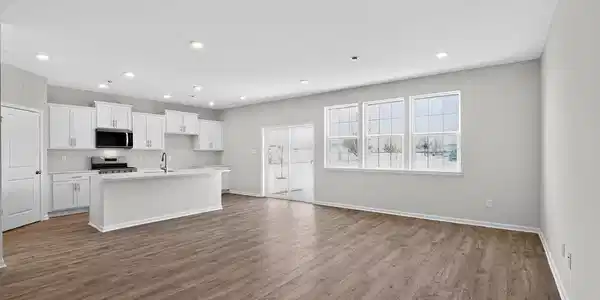 3 Dalton Way