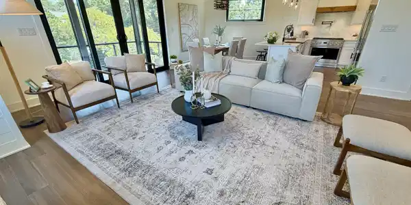 Image 2: Living Room