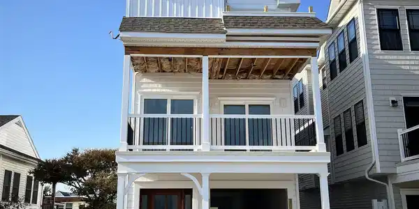 220 W 14th Avenue