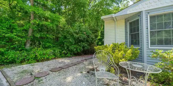 23 Heron Way