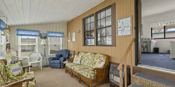 15 Davis Place