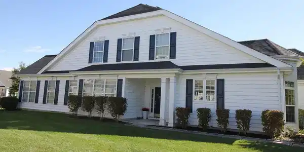 20 Lochalsh Lane