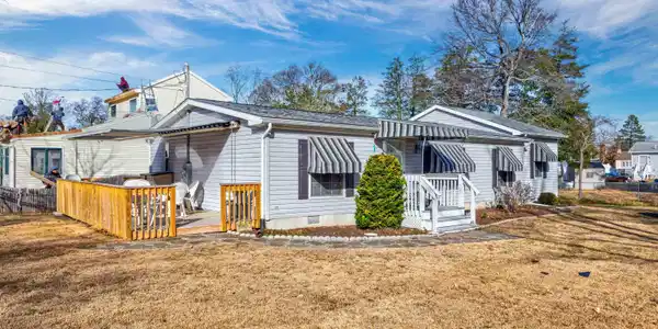 323 Evergreen Avenue