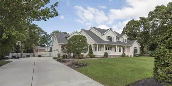 26 Pinewood Court