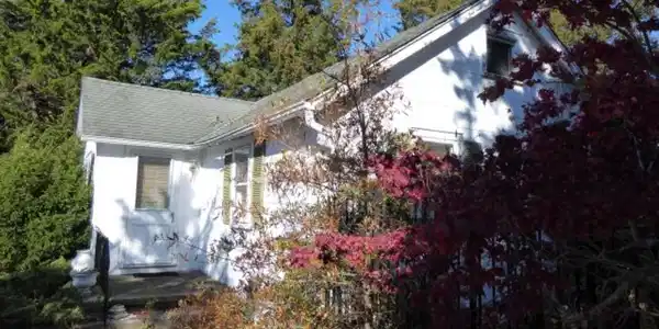 23 E Wilde Avenue