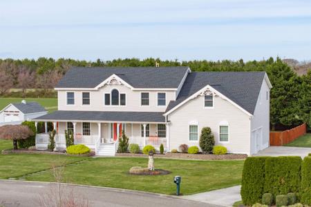 21 Strawberry Lane
