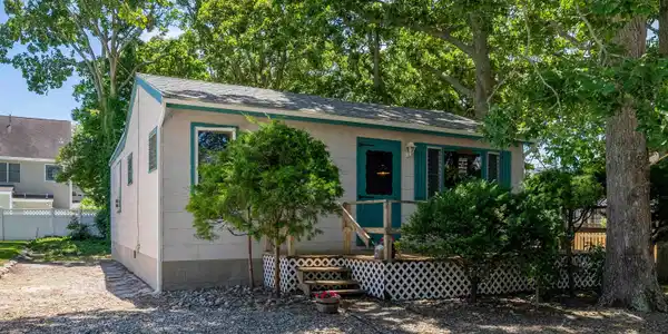 506 Fern Road