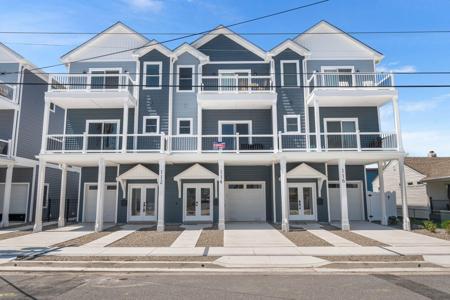 111 W Spencer Avenue