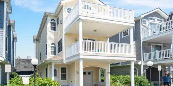 85 85th Street