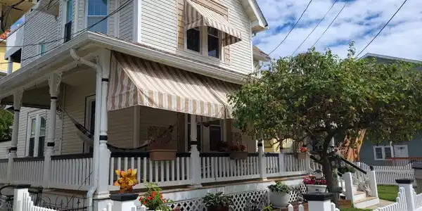 113 W Walnut Avenue