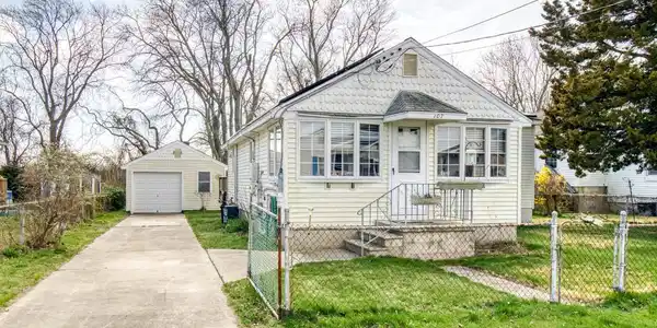 107 Rutledge Avenue