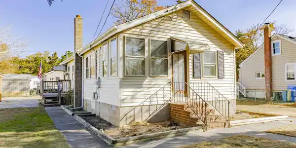 124 Geneva Avenue