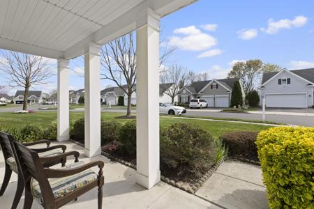 30 Lochalsh Lane