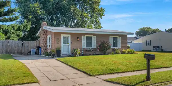 53 Beachhurst Drive