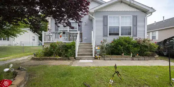 4 Rutledge Avenue