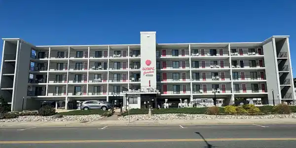 900 Kennedy Drive
