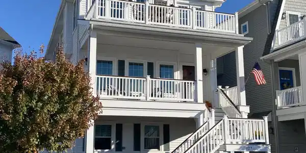 127 Rosemans Lane
