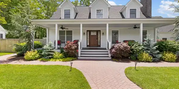 2 Loblolly Lane