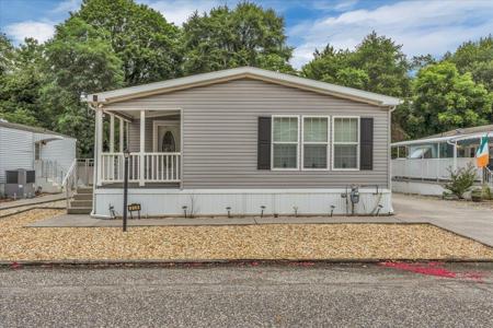 1402 S Route 9