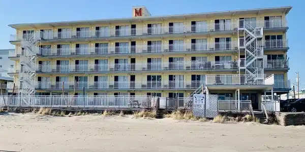 427 E Miami Avenue