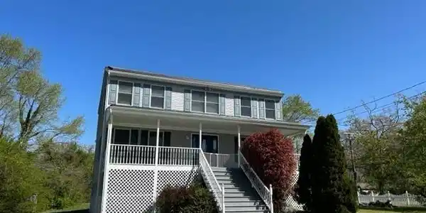 4 Susan Lane