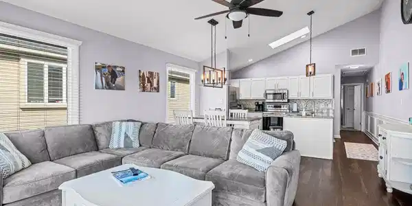 2048 Ocean Drive