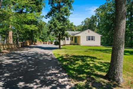 26 Lomurno Lane