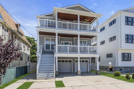 151 E Leaming Avenue