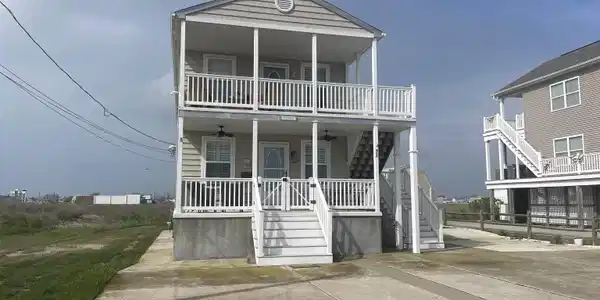 400 W 19th Avenue