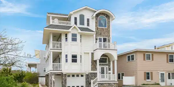 24 89th Street