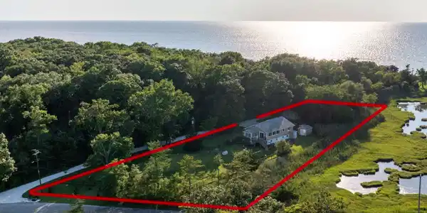 73 Pierce's Point Road