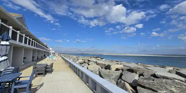145 Seaview Court