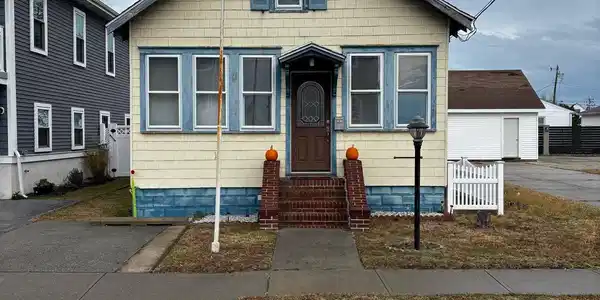 515 W Spruce Avenue