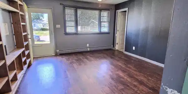6 Cedar Drive