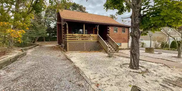 17 Fernwood Road