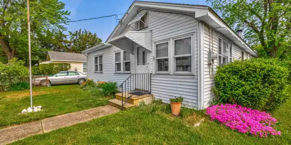 27 W New Jersey Avenue