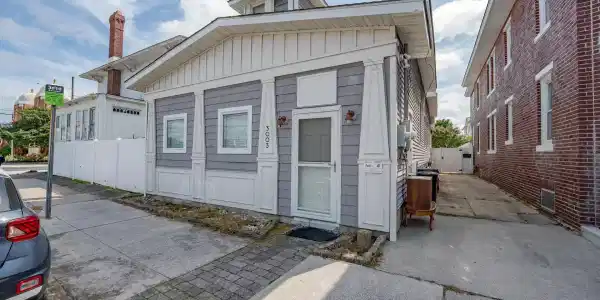 3003 Atlantic Avenue