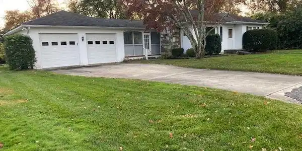 401 Steel Road