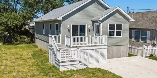 100 Rutledge Road