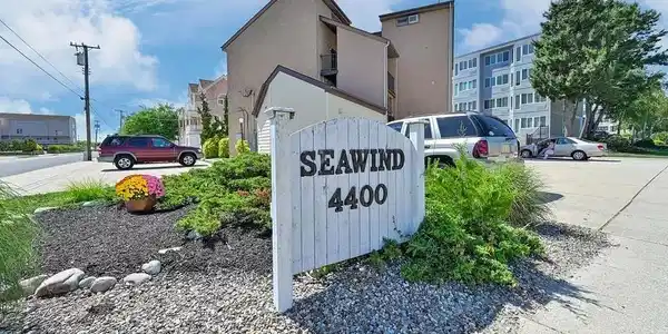 4400 W Brigantine Avenue