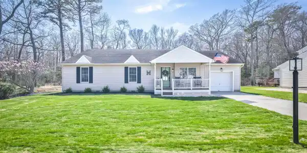 27 Cormorant Way