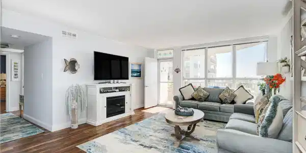 500 Bay Avenue