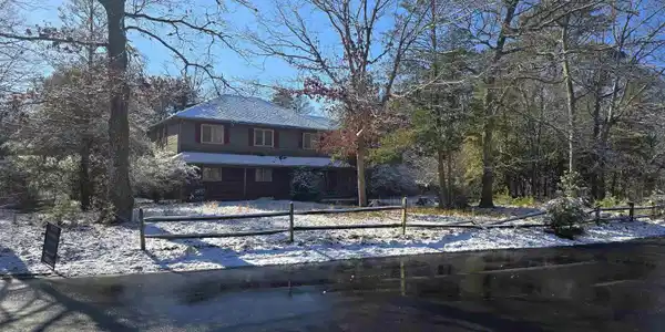 81 Holly Glen Lane