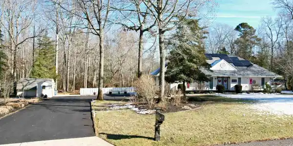 6 Steeple Court