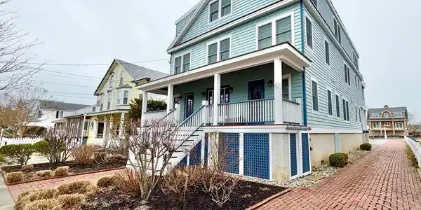 232 Windsor Avenue