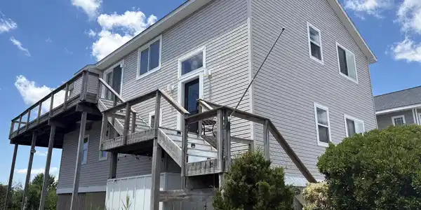 17 Seabreeze Lane