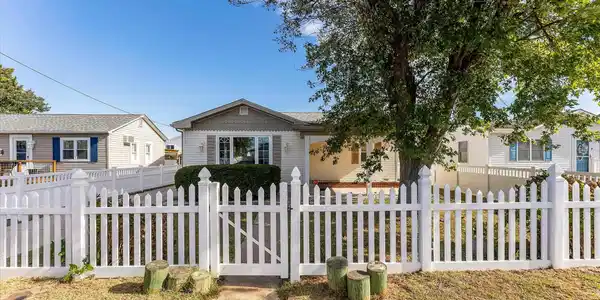 271 Birch Road