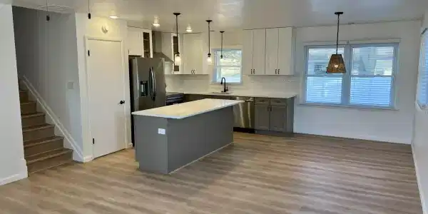 407 Croydon Drive