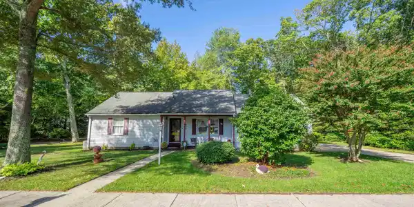 67 Cape Woods Road